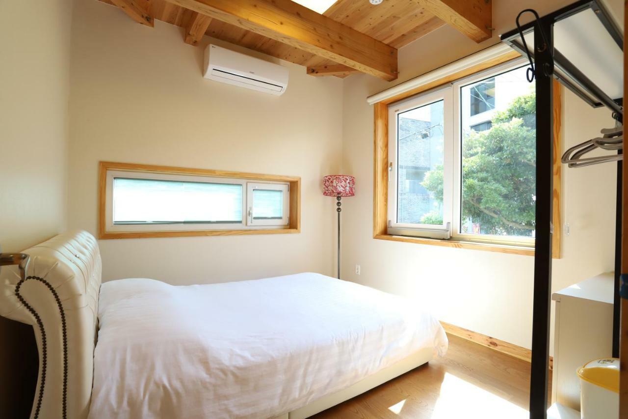 Jeju Lake Pension מראה חיצוני תמונה